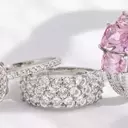 Sparkle This Valentine’s Day: Jewelry – Affordable Luxury for Your Loved Ones