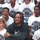 Local NBA Star Hosts Youth Basketball Clinic in Mableton