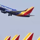 Southwest Flight's Dramatic Descent Averts Mid-Air Catastrophe