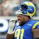NFL Prohibits Smelling Salts Amidst Safety Concerns and Concussion Risks