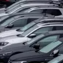 US Auto Industry Faces Headwinds Amid Tariff Uncertainty and Shifting Consumer Demand