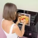 Microwaving Food: Retaining Nutrients and Maximizing Health Benefits