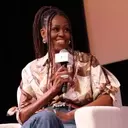 Michelle Obama Challenges the Authority of Young Parenting Bloggers, Sparking Widespread Debate