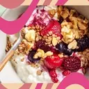 Dietitians Recommend High-Protein Berry Bowl for Enhanced Sleep