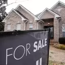 US Mortgage Rates Dip Below 6% for the First Time in Years