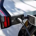 Rising Fuel Costs Drive US Consumers Towards Electric Vehicles