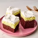 Delightful Italian Pistachio Cake