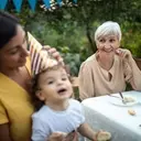Expert Advice on Responding to Unsolicited Parenting Commentary