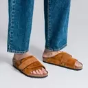The Ultimate Guide to Men's Slide Sandals: Comfort Meets Style