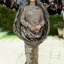 Met Gala Moments: Wonders' Debut and Unexpected Encounters