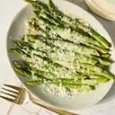 Cacio e Pepe Asparagus: A Flavorful and Healthy Side Dish