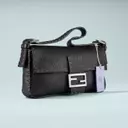 Elizabeth Taylor's Fendi Baguettes Up for Auction