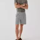 The Ultimate Guide to Men's Linen Shorts for Summer Style and Comfort