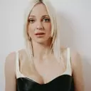 Anna Faris Reflects on 'Scary Movie' Success and Hollywood Journey