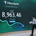 Global Tech Market Downturn and AI Industry Concerns