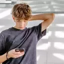 Understanding and Addressing 'Popcorn Brain' in Teenagers