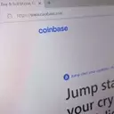 Coinbase Gains UK Regulatory Approval for Stock and Derivative Trading
