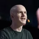 Coinbase Stock Outlook Upgraded Amid Bitcoin Bear Market Analysis