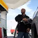 Grocery Chain Unveils Unprecedented Fuel Savings Program
