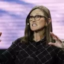 Cathie Wood's Bold Vision: SpaceX as a Historic AI Powerhouse Amidst Market Dip