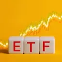 Maximizing Income and AI Upside: A Look at Top Nasdaq-100 Covered Call ETFs
