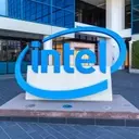 Intel's Valuation Concerns Amidst Operational Progress
