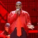 Usher's Concert Incident: Fan Rejection and Online Reactions