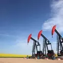 Oil Prices Under Pressure as US-Iran Deal Hopes Intensify