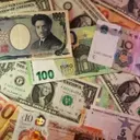 Dollar's Position Stabilizes Amidst Job Report Aftermath, Inflation Data Looms