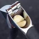 Choosing the Best Garlic Press: A Comprehensive Review