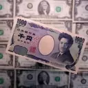 Dollar Declines to Two-Month Low as Rate Hike Expectations Wane
