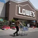 Lowe's navigates challenging DIY market with cautious projections