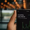 Fintech Firms Webull and Robinhood See Significant Gains Amidst Cryptocurrency Market Surge