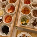 Chef Eric Ripert's Journey to Mindful Cooking in Seoul