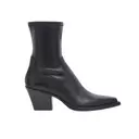The Ultimate Guide to Comfortable and Stylish Walking Boots, According to a Celebrity Stylist