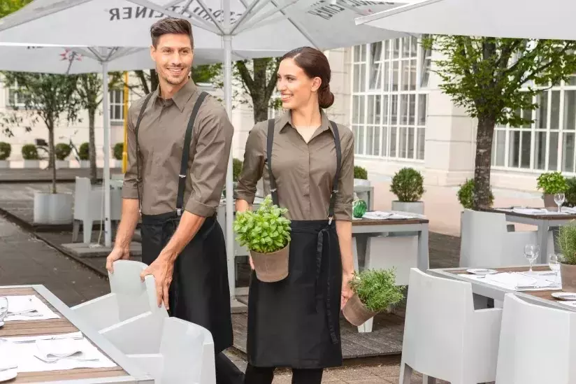 Elevate Your Outdoor Dining Experience with Lusini's Stylish Solutions