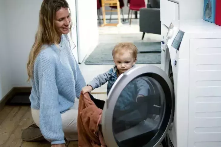 How to Eliminate Odors from Your Washing Machine: A Parent's Guide