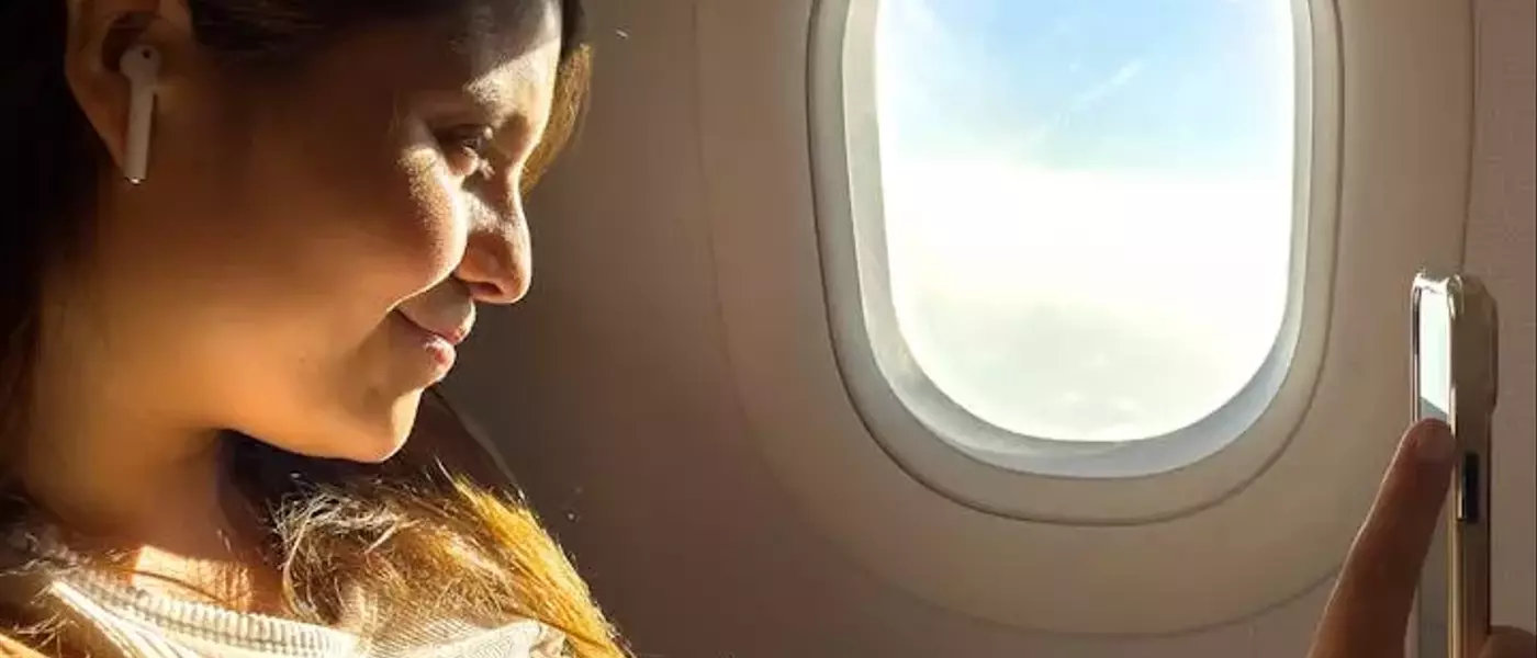 The Truth About In-Flight Skincare: Viral Trend or Hygiene Hazard?
