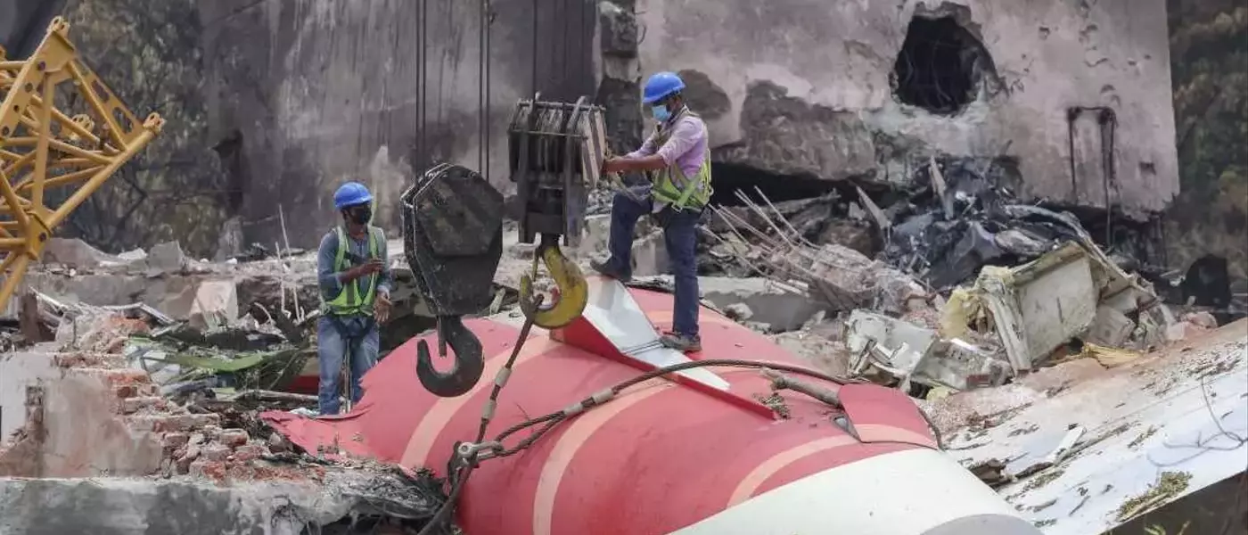 Preliminary Report Reveals Fuel Switches Cut Off Before Air India Boeing 787 Crash
