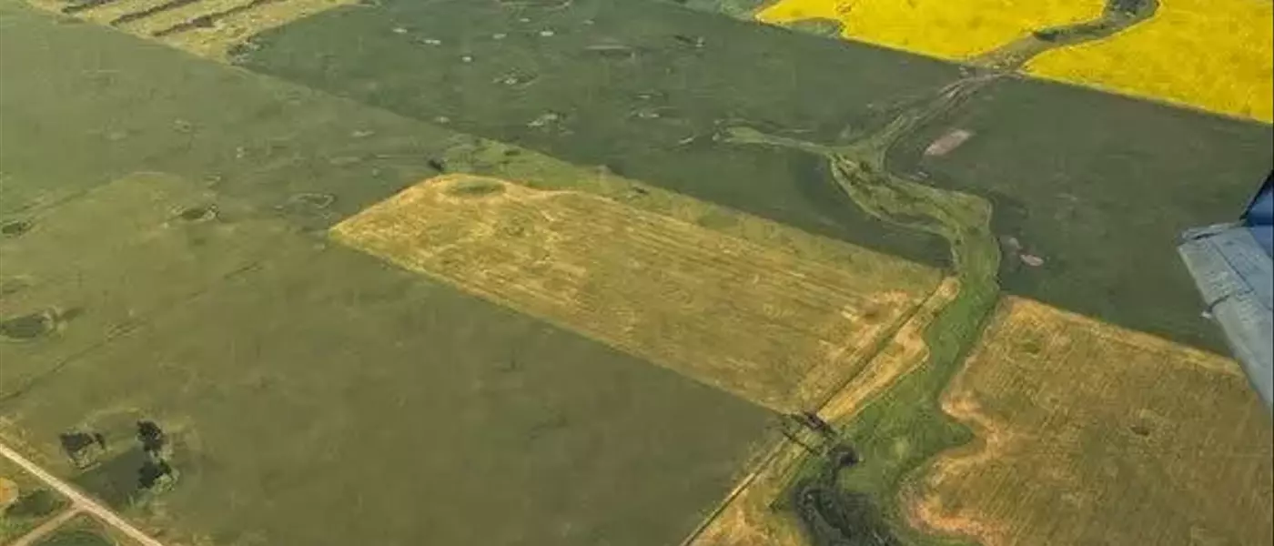 Close Call: Commercial Flight Evades Mid-Air Collision Near Military Base