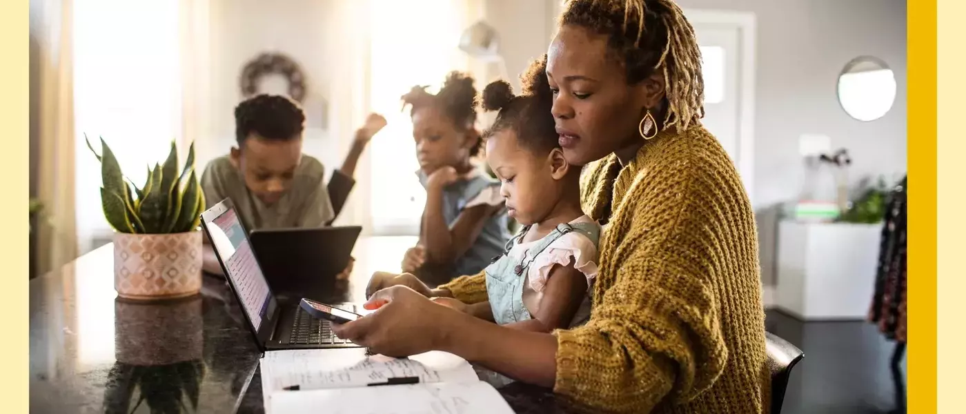 The Socioeconomic Divide in Children's Screen Time: A Deeper Look