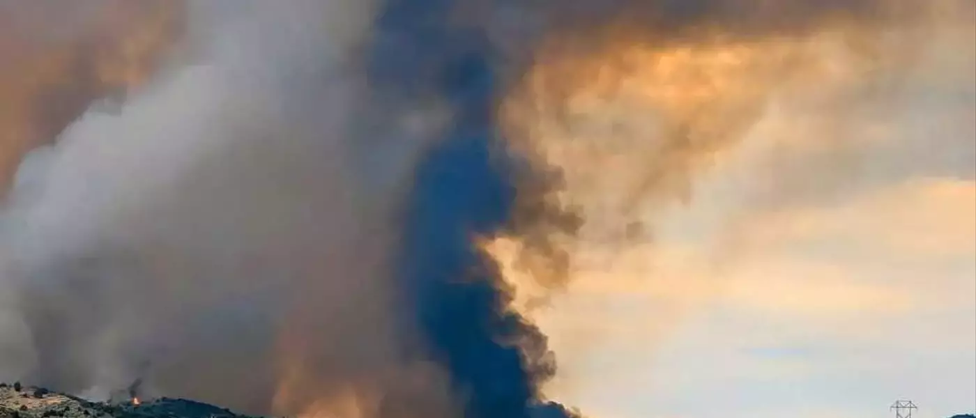Colorado Wildfires Rage, Exceeding 120,000 Acres as Firefighters Battle Adverse Conditions