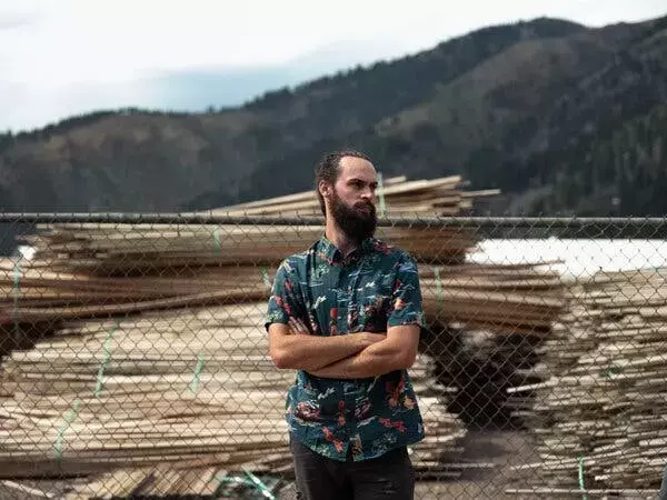 The Economic Fallout in Bonner, Montana: A Community Grapples with Industrial Decline