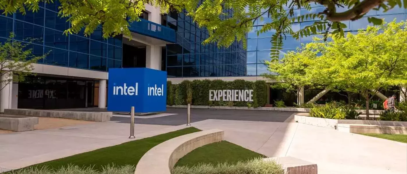 US Government Acquires 10% Stake in Intel: A New Era of State-Corporate Relations?