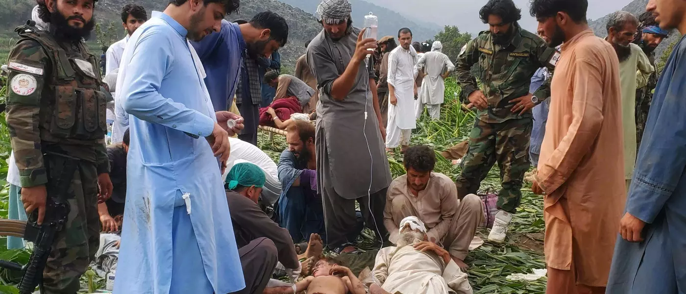 Devastating Earthquake Strikes Eastern Afghanistan, Hampering Rescue Efforts