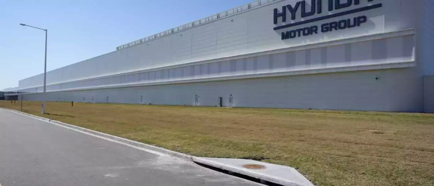 Immigration Crackdown at Georgia's Hyundai Site Leads to Mass Detentions