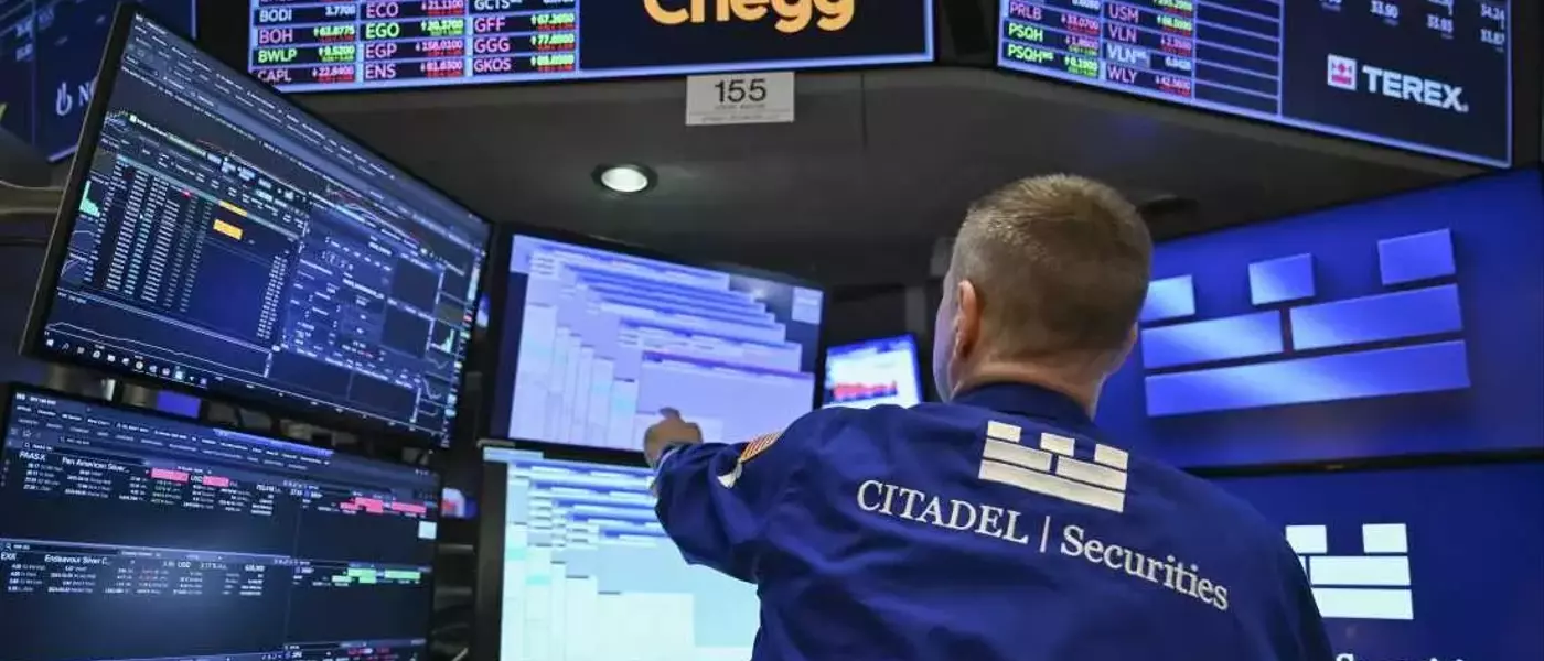 Debate on Corporate Earnings Reporting Frequency: A Clash of Economic Philosophies