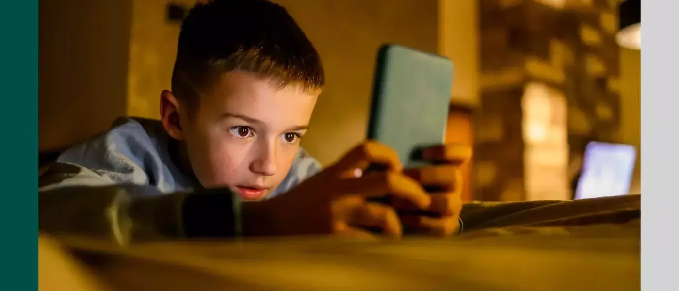 Social Media's Influence on Adolescent Masculinity: A Study on Digital Stereotypes and Emotional Well-being