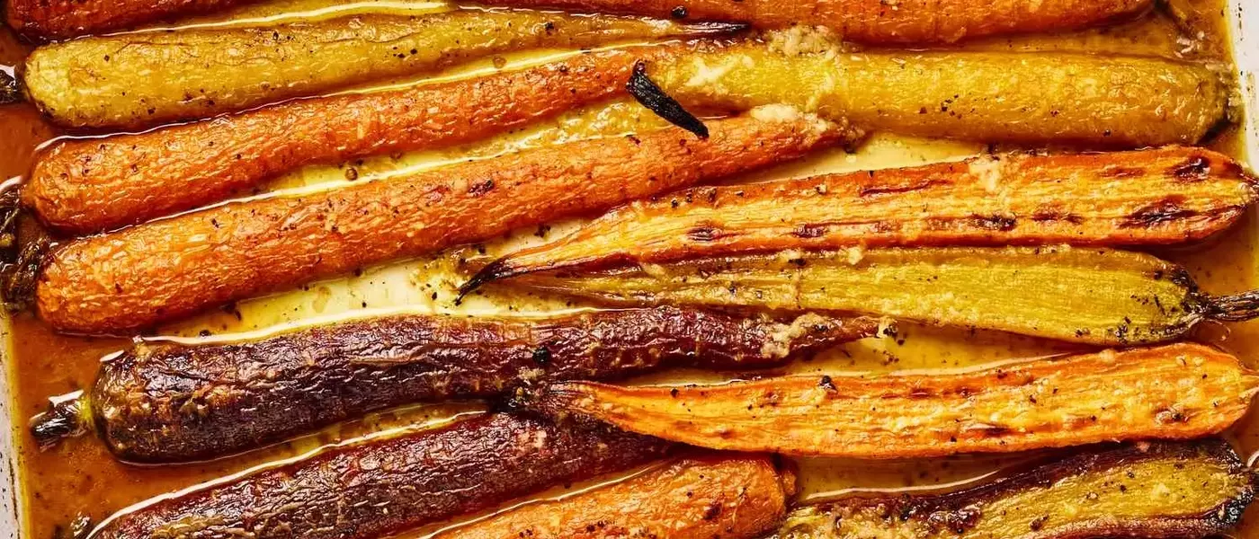 Succulent Garlic Butter Glazed Carrots: A Flavorful Side Dish