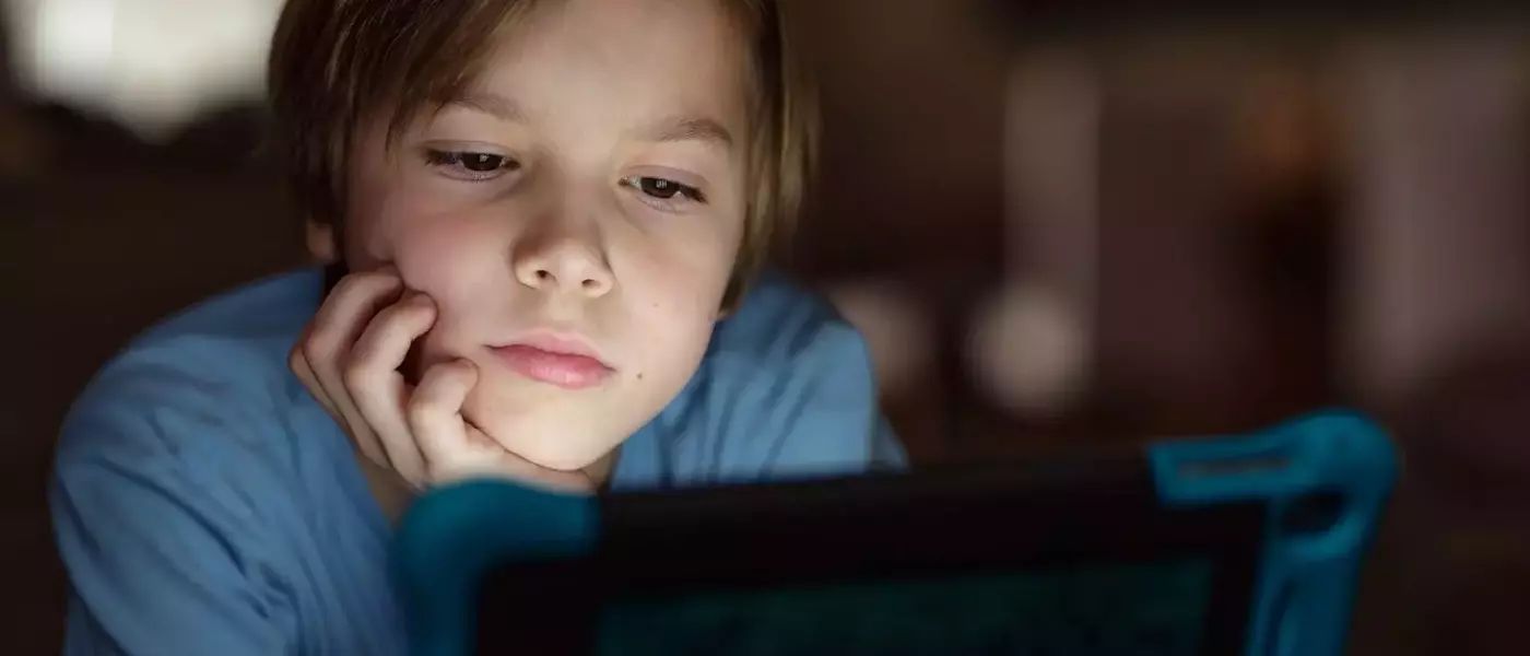 Understanding and Addressing Screen Addiction in Children and Adolescents